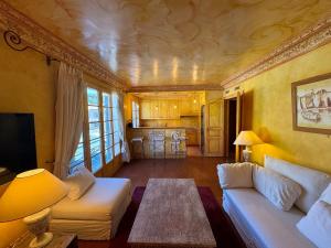 Appartement Place des Lices, Saint-Tropez