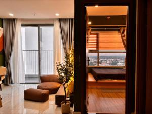 Koala 1BR Apartment w Pool,Gym near Becamex Tower