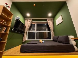 Koala 1BR Apartment w Pool,Gym near Becamex Tower