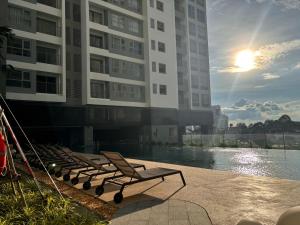 Koala 1BR Apartment w Pool,Gym near Becamex Tower