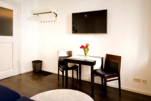 Rubens Apartments