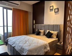 Opulent suite 06