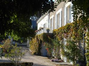 Maisons de vacances La Chaussee Des Ponts : photos des chambres