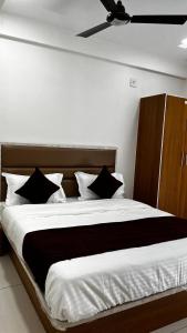 Hotel Shree Hari Om Residency