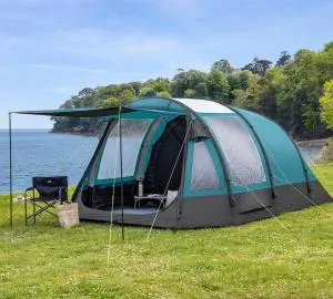 Tent In nature - Vŭlchitrŭn