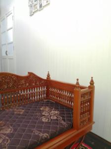 Baan Chay Klong, Canal side Classic Home 2BRs