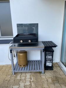 Maisons de vacances La Maison des Hirondelles, piscine, billard, ping pong, 3 terrasses et jardin : photos des chambres