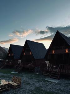 Baza Cottages Kazbegi