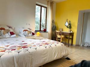 B&B / Chambres d'hotes La Vigne et le Chardon : photos des chambres