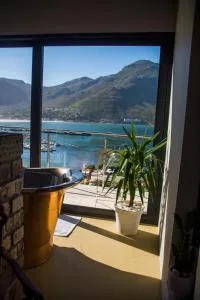 Ocean view loft apartment - Hout Bay