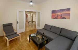 Modern Rental with Cozy Charm by GHH