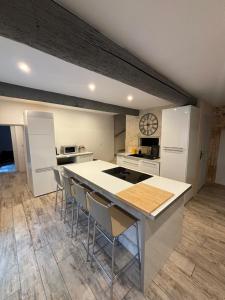 Villas Maison Provencale, Piscine, Soleil, Barbecue et Petanque : photos des chambres