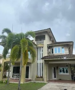 Anandavilla - Kampong Pundut