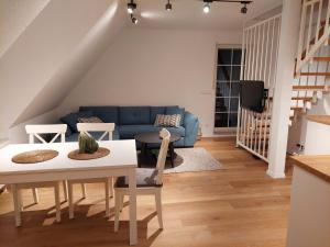Neue Reihe 10 - moderne Ferienwohnung für 5 Personen