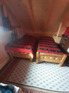 - Ivanovici Rudo brdo