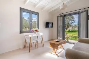 Cuckoos House - Áyioi Asómatoi