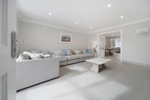 3 MAIN STREET DOWNINGS - 邓法纳希