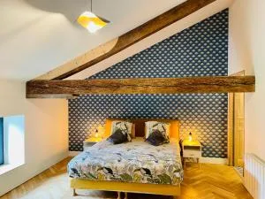 Grande chambre privée au Domaine Laroze - Baleyssagues