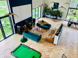 Sejours chez l'habitant Grande chambre privee au Domaine Laroze : photos des chambres