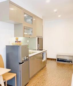 Skynest Vinhomes West Point Apartment