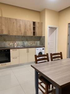 Apartament Joni