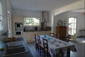 Maisons de vacances Nice 90m near the surf beach of Bud : photos des chambres