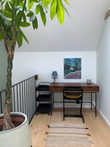 Tashi Kampa, The House of Happiness in Tibetan