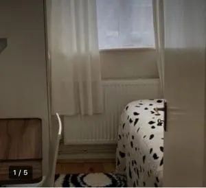 Quiet Break - Thornton Heath