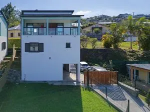 Kaz Couleur du Sud Maison avec Jacuzzi et Vue mer - Ravine des Cabris