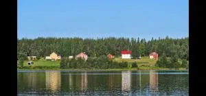 Lappish Summerhouse by the River - 凯米耶尔维