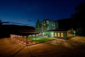 Zöldsziget Menedék, Rendezvény-és pihenőház - 绍尔戈陶尔扬