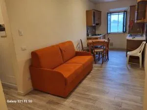 Grazioso appartamento con deposito bici S. Miniato - Canneto