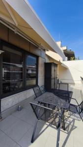 Mitropoleos Luxury Suites