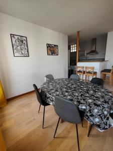 Appartements Le nid, 3 chambres proche mer, central : photos des chambres
