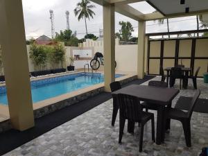 Maison de lamour 2 storey house with pool in Balanga City