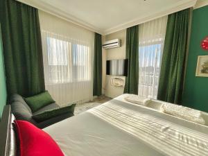 Pine & Ocean Breeze Lara Beach Antalya