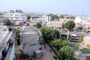 Radhe Krishna Hotel and Restaurant