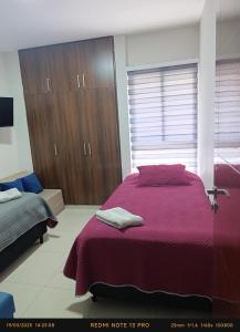 Hermoso Apartamento de 2 habitaciones en Avenida Bush