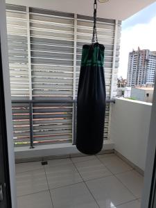 Hermoso Apartamento de 2 habitaciones en Avenida Bush