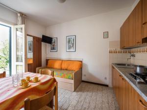 Cozy apartment with private garden in Bibione