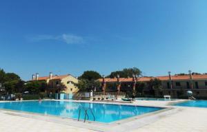 Cozy apartment with private garden in Bibione