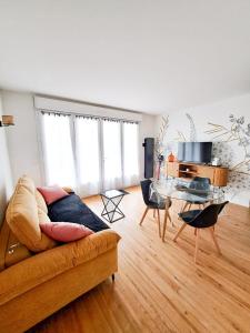 Le Coeur de Royan - PLEIN CENTRE VILLE - 150m DE LA PLAGE - COUR EXTÉRIEUR PRIVATIVE - IDÉAL POUR COUPLE