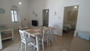 Beach House Paraporti