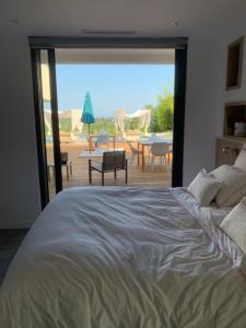 Villas Villa Dezem-Infinity pool-Near Cannes-Panorama-AC : photos des chambres