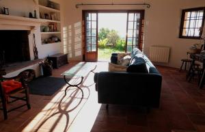 Le Belvedere, family home with pool, panoramic view