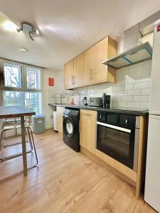 Large flat in west London