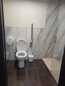 O Cabanel Albergue-Bar