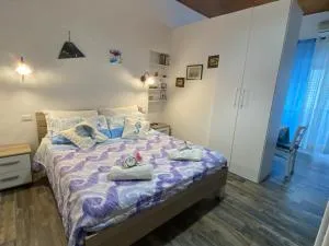 Lipari Centro Storico 5 mins from port Casa Celeste - Lipari