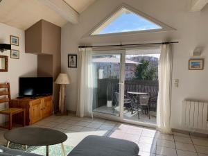 Thonon Concise apt with mezzanine