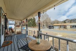 The Homestead! Stylish Escape with Scenic Views